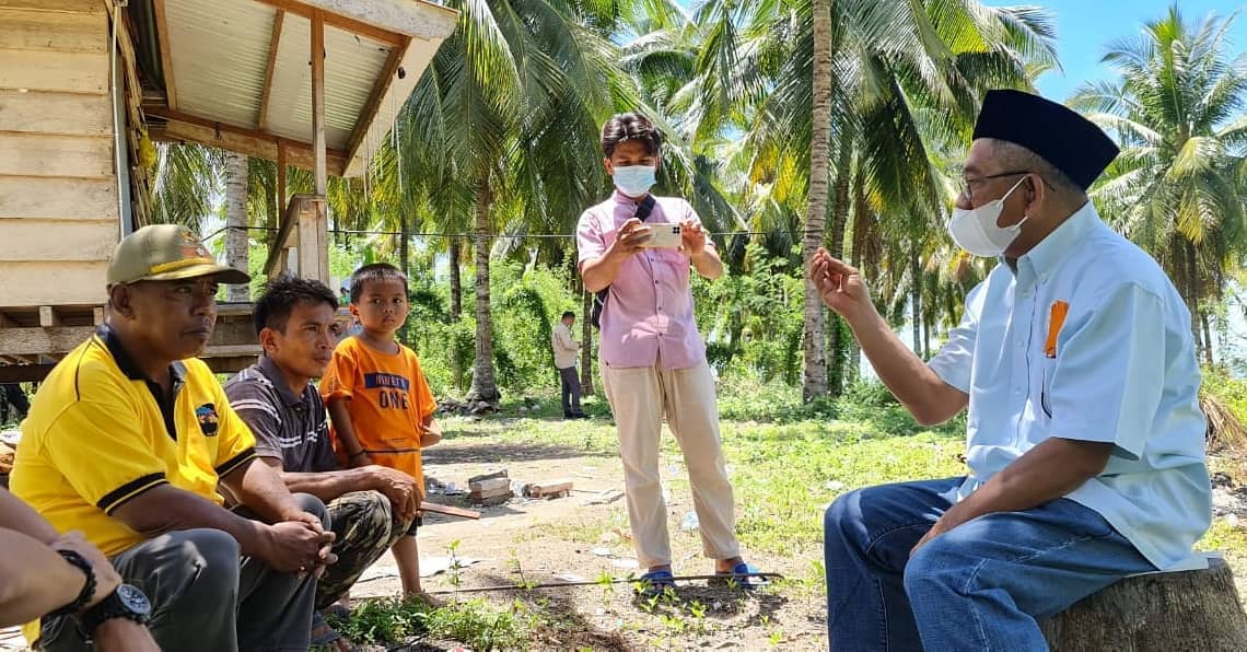 Ali Baal Dengar Curhat Warga Korban Gempa Saat Meninjau Lokasi Rencana Pembangunan Rumah Sakit Covid-19 di Malunda
